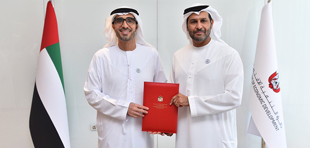 الإمارات توظف 1000 مواطن بمنطقة الظفرة في إطار "غدًا 21"