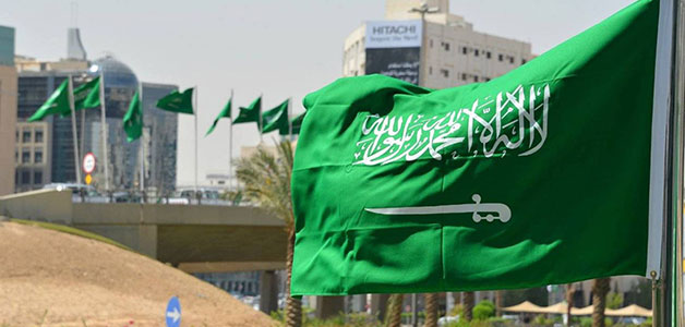 بعد توطين 5 قطاعات... خبراء اقتصاديون: 20 ألف وظيفة تنتظر السعوديين
