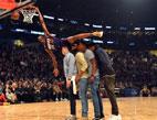 بالصور .. مباراة نجوم العالم في  الـ NBA