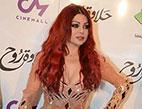 في إفتتاح "حلاوة روح": هيفا وهبي تصل بسيارة بورش وفنانة تعرضت لإغماء