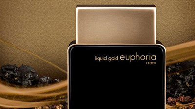 سلّم نفسك لسحر آسر وانغمس في الترف مع عطر Liquid Gold Euphoria
