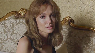 أخيرا الفيديو الإعلاني الأول لفيلم أنجلينا جولي وبراد بيت الجديد "By The Sea"