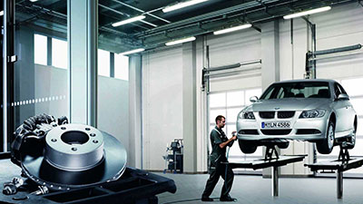 عملاء BMW الشرق الأوسط يختبرون متعة القيادة الخالصة مع خدمة BMW الشاملة