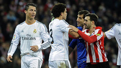 رونالدو يخرج ببطاقة حمراء و"بيلباو" يفرض التعادل على "ريال مدريد" و"أتلتيكو مدريد" يتصدّر