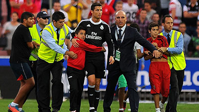 ريال مدريد يفوز على غرناطة ويتصدر الترتيب مؤقتاً