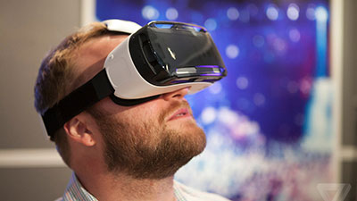 كل ما يجب أن تعرفه عن نظارة سامسونج Gear VR من أوكلوس 