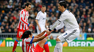  رونالدو يريد فالكاو الى جانبه في ريال مدريد