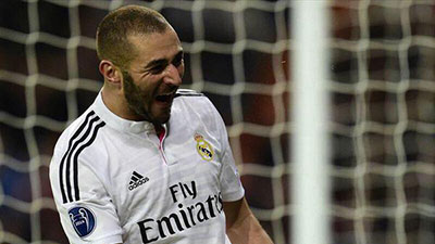 جازيري: بنزيما باق في ريال مدريد 1000 في المئة