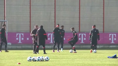 بالفيديو: توماس مولر يقلد رونالدو خلال تمارين بايرن ميونيخ