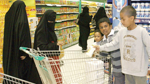 ارتفاع مؤشر تكلفة المعيشة في السعودية بنسبة 0.2بالمئة  في ديسمبر