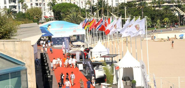 الفخامة كلّها في معرض Cannes لليخوت سنة 2016