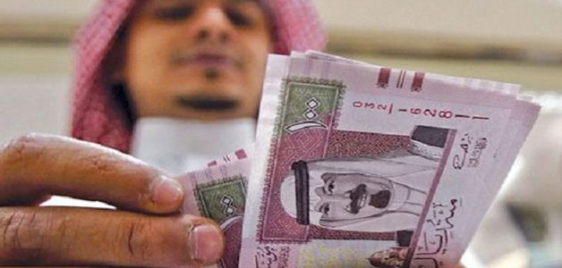 تخفض السعودية  العجز في ميزانية 2016 لتعزيز الانفاق في عام  2017