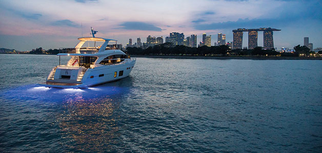 تفاصيل حول اليخت Princess 75 Motor
