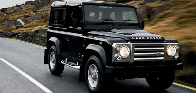 ملياردير بريطاني يعتزم تطوير سيارة شبيهة بسيارة landrover