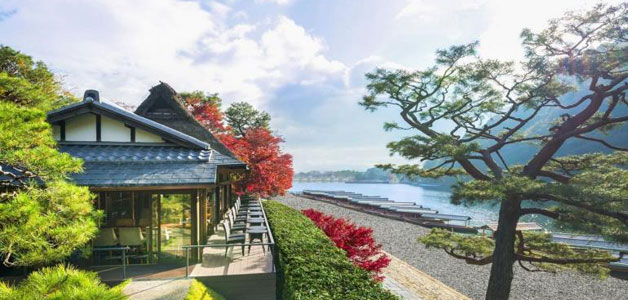 تعرف إلى جناح Gyokuto Garden Terrace في فندق Suiran في طوكيو