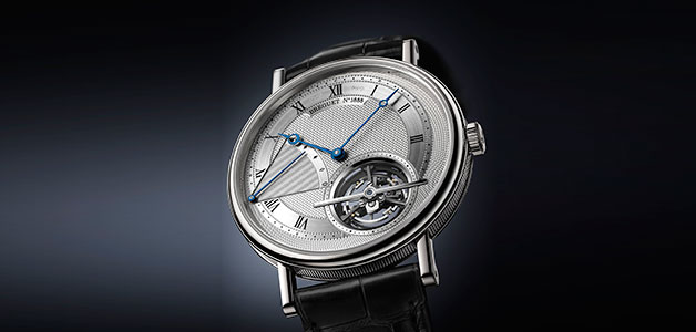 إليك ساعة Classique Tourbillon أوتوماتيكية ورقيقة جداً