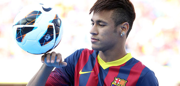 وكيل نيمار: صفقة اللاعب هي الأرخص في تاريخ نادي برشلونة!