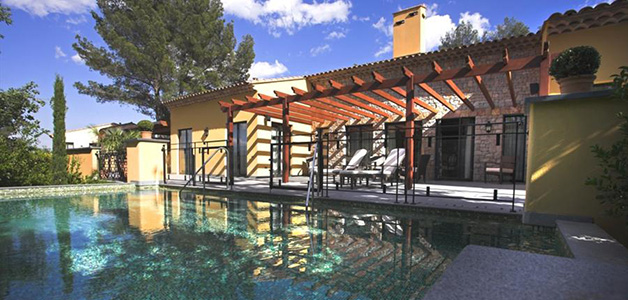 منتجع Terre BlancheHotel Spa & Golf: أيقونة في جنوب فرنسا