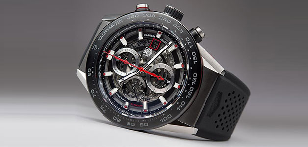 إليك الساعة التكنولوجية الأولى في العالم من Tag Heuer