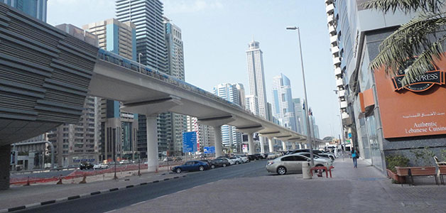 طريق أبوظبي ـ دبي الجديد  ... المشروع في جزئه الأخير بتكلفة 2.1 مليار درهم