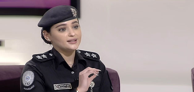 ضابطتان كويتيتان تشعلان مواقع التواصل الإجتماعي