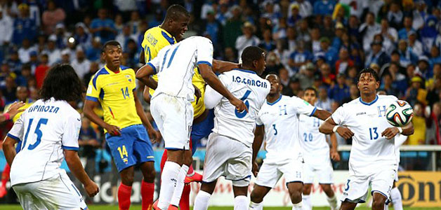 المباراة بين الإكوادور وهوندوراس تنتهي بنتيجة 2-1