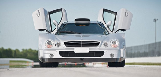 مزاد علني لسيارة مرسيدس بينز CLK GTR النادرة 