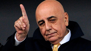ميسي يثير قلق الميلان قبل المواجهة المنتظرة