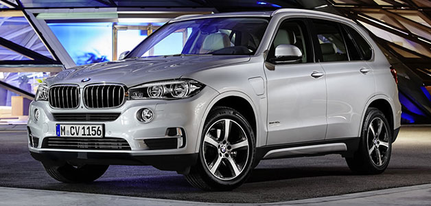 تعرف إلى أحدث سيارات بي إم دبليو رباعية الدفع الجديدة X5 xDrive40e