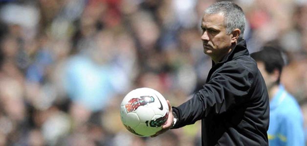مورينيو يبرر استياء رونالدو بعد فوز انييستا بجائزة افضل لاعب