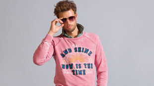 Pepe Jeans London تطلق مجموعة ربيع وصيف 2013 للرجال