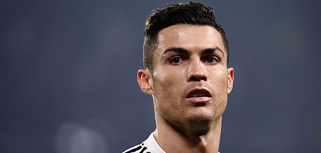 بينها السرطان والقلب... لاعبون تعافوا من الأمراض وتألقوا في الملاعب