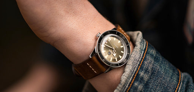 ساعة Captain Cook Automatic Limited Edition من رادو... مظهر قديم الطراز يُناسب المسافرين العصريين