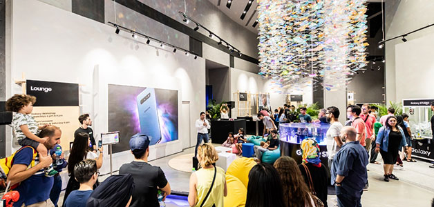 سامسونج تطلق منصتها الرائدة Galaxy Studio مجدداً في دبي