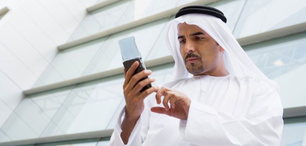 الهواتف الذكية تفسد الحياة الأسرية لـ 44 بالمئة من السعوديين
