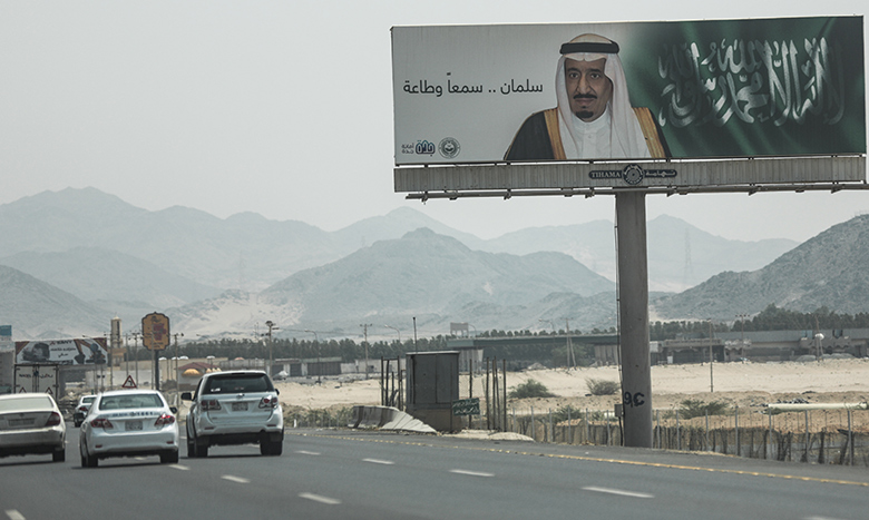 السعودية ترفع السرعة على طرق الرين بيشة في المملكة لـ120 كلم