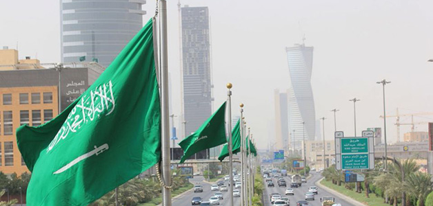 خصم بدل النقل من الموظفين السعوديين بعد استلامهم السيارات الحكومية