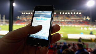 بعد شكاوى "Twitter"، هل تتجه شرطة السعودية الى حجب تطبيق "Whatsapp" ؟
