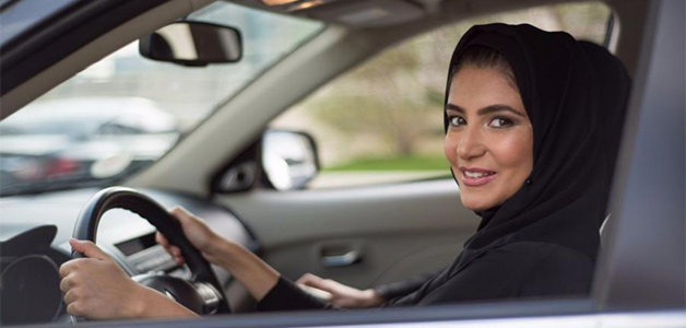 مع رفع حظر قيادة المرأة للسيارة ... السعوديات في مقعد السائق