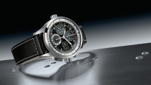 اميلتون تطلق ساعة Khaki Navy Pioneer Limited Edition