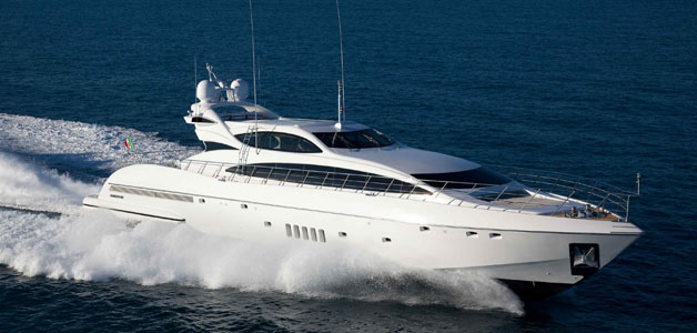Mangusta 165 أكبر يخت في العالم